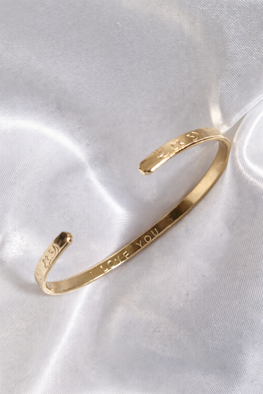 SKY CUFF BRACELET - Image 3